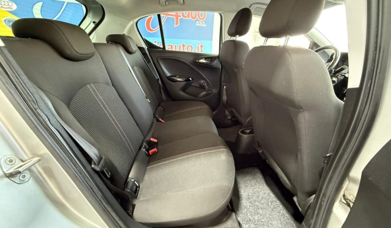 Opel Corsa pieno