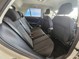 Volkswagen T-Roc pieno