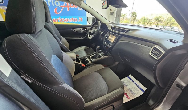 Nissan Qashqai pieno