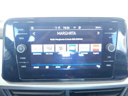 Volkswagen T-Roc pieno