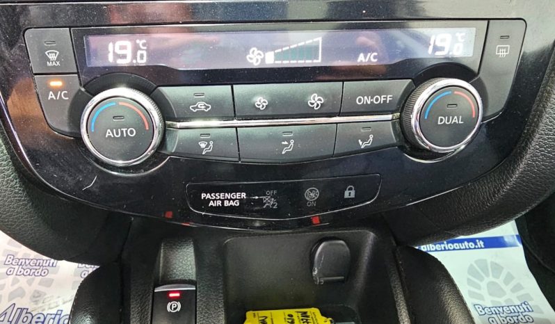 Nissan Qashqai pieno