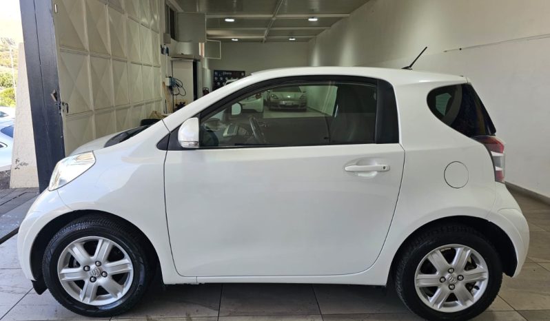 Toyota iQ pieno