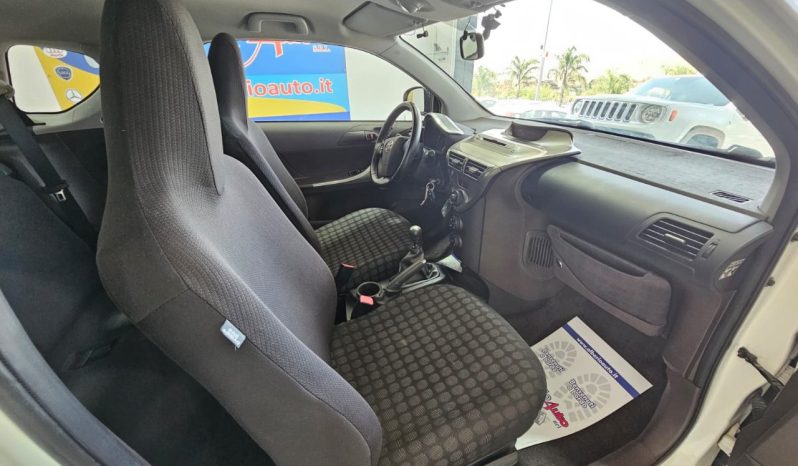 Toyota iQ pieno
