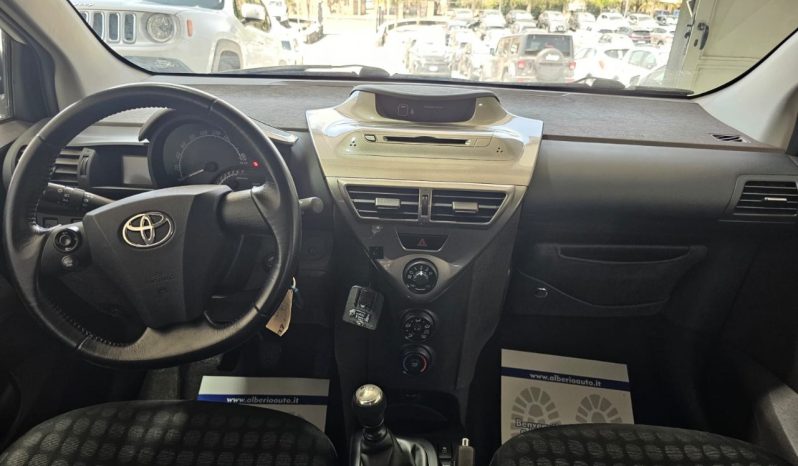 Toyota iQ pieno
