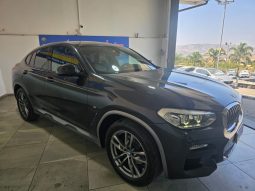 BMW X4 pieno