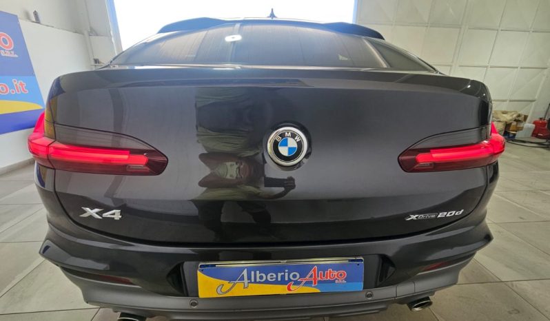 BMW X4 pieno