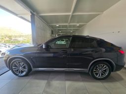 BMW X4 pieno