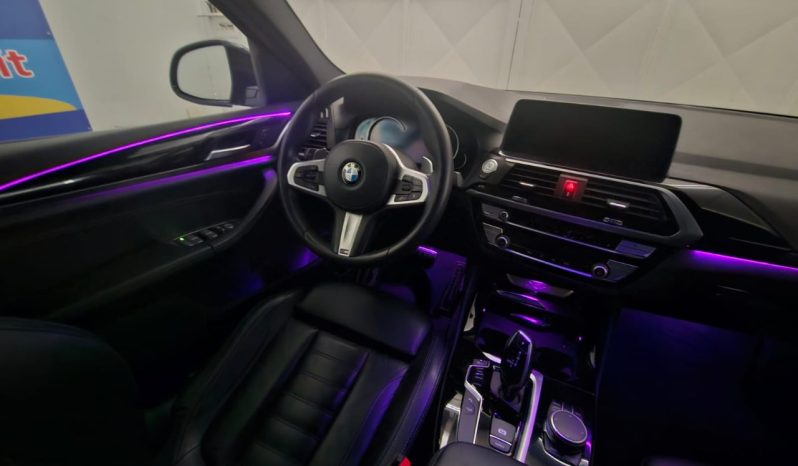 BMW X4 pieno