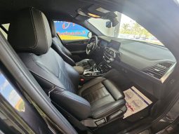 BMW X4 pieno