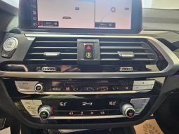BMW X4 pieno