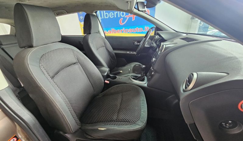 Nissan Qashqai pieno