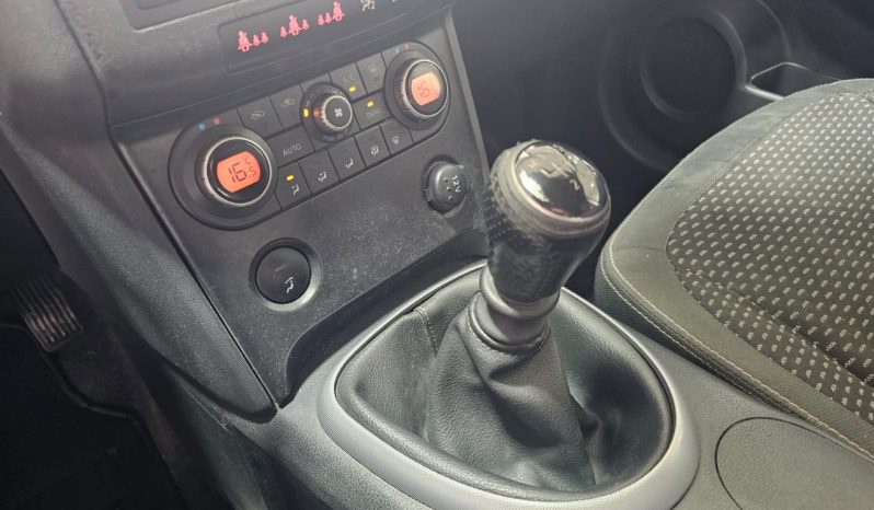 Nissan Qashqai pieno