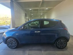 Lancia Ypsilon pieno