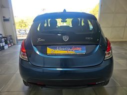 Lancia Ypsilon pieno
