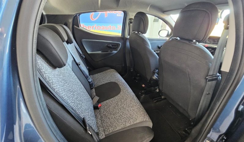 Lancia Ypsilon pieno