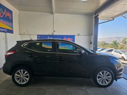 Nissan Qashqai pieno