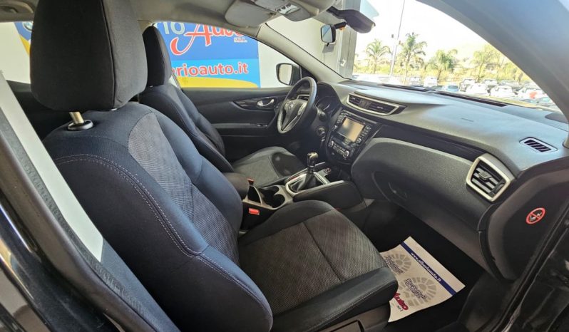 Nissan Qashqai pieno