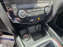 Nissan Qashqai pieno