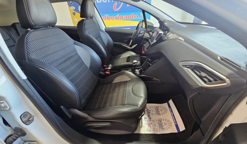 Peugeot 2008 pieno