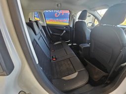 Peugeot 2008 pieno