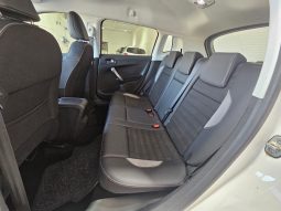 Peugeot 2008 pieno