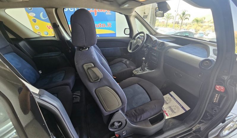 Peugeot 1007 pieno