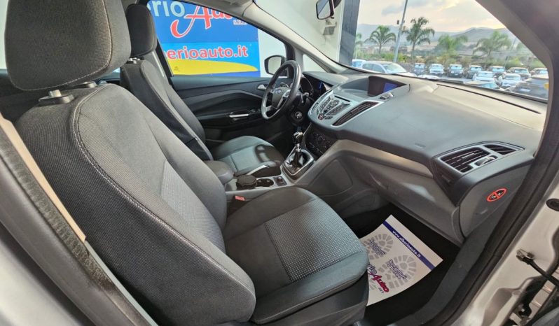 Ford C-Max pieno