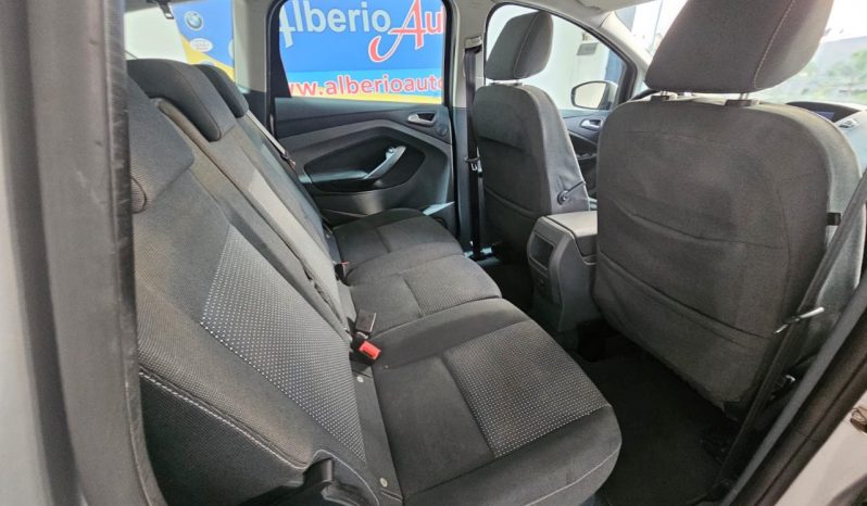 Ford C-Max pieno