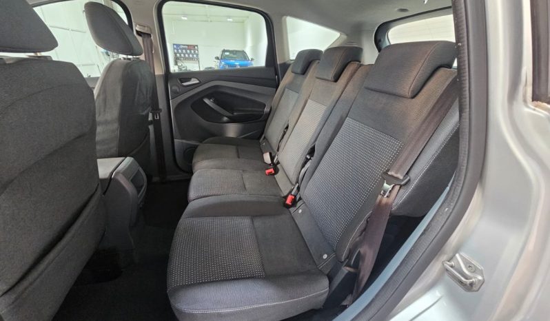 Ford C-Max pieno