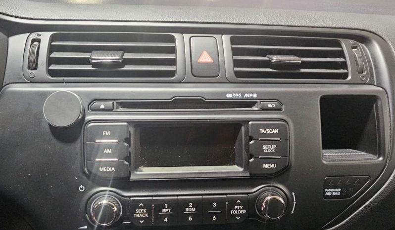 Kia Rio 5 Porte pieno