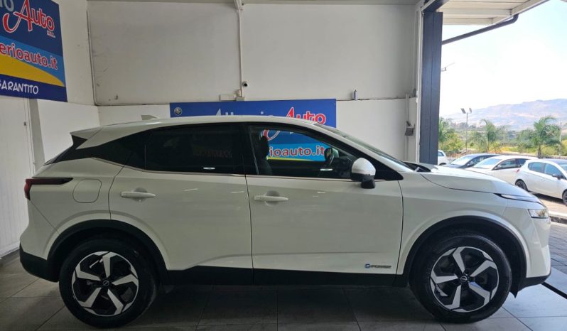 Nissan Qashqai pieno