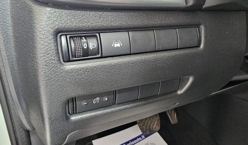 Nissan Qashqai pieno