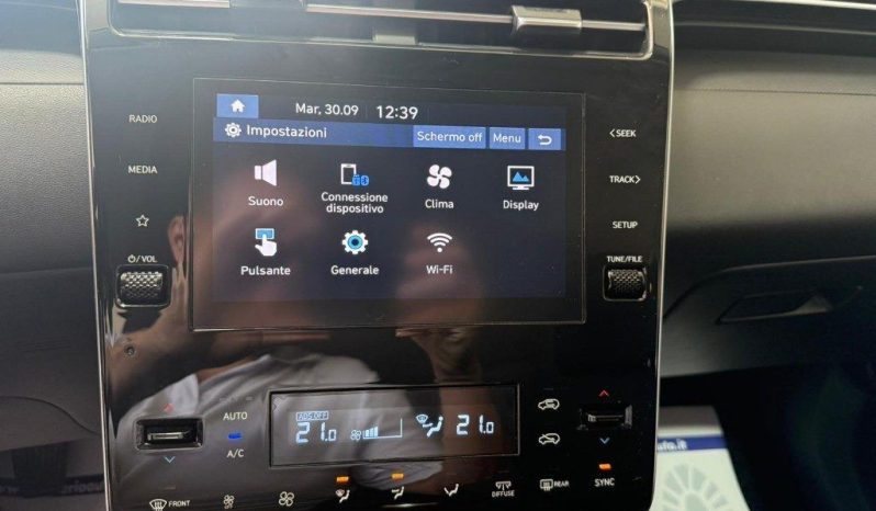 Hyundai TUCSON pieno